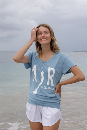 Short sleeve t-shirt "Air is Overrated"