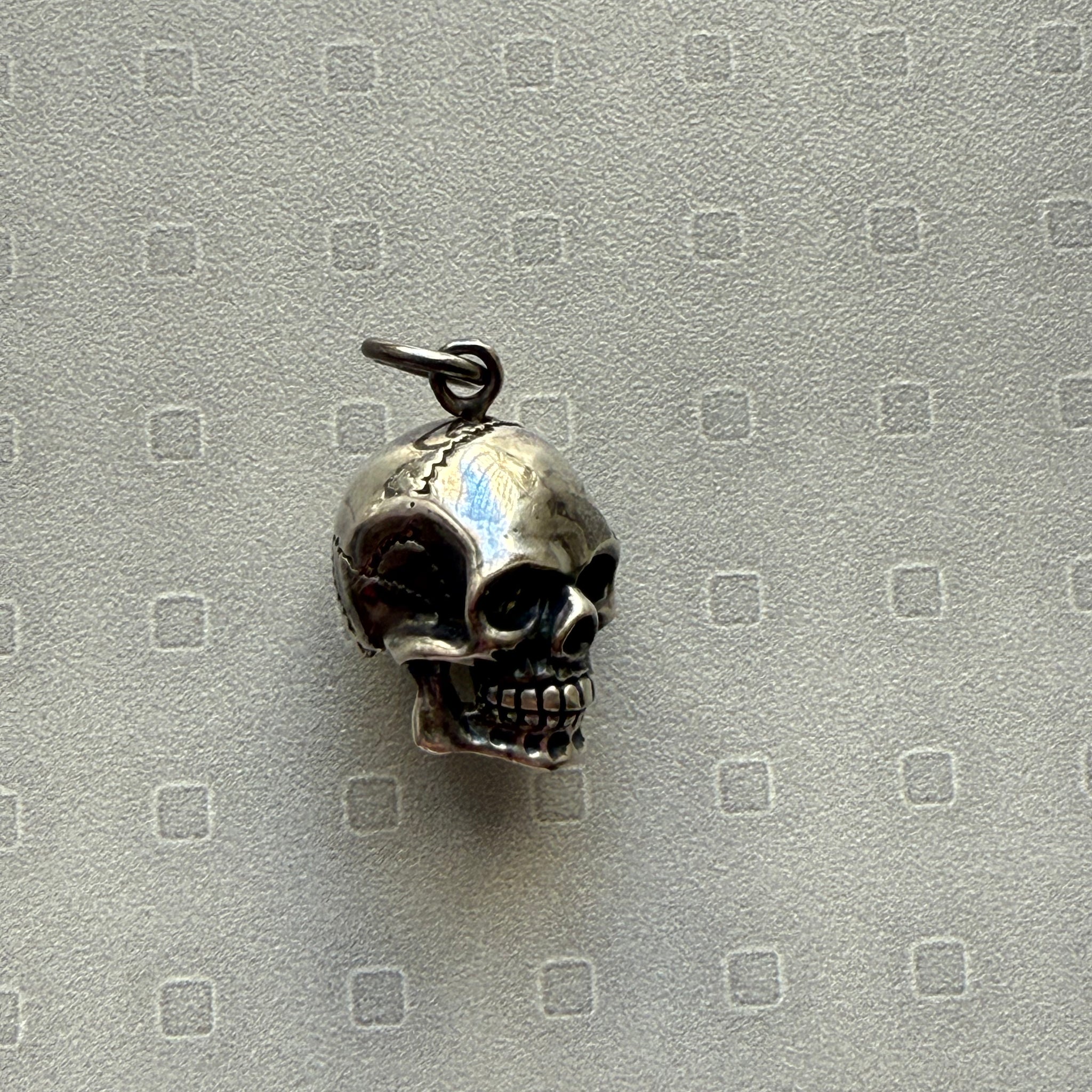 Pendant "Skull"