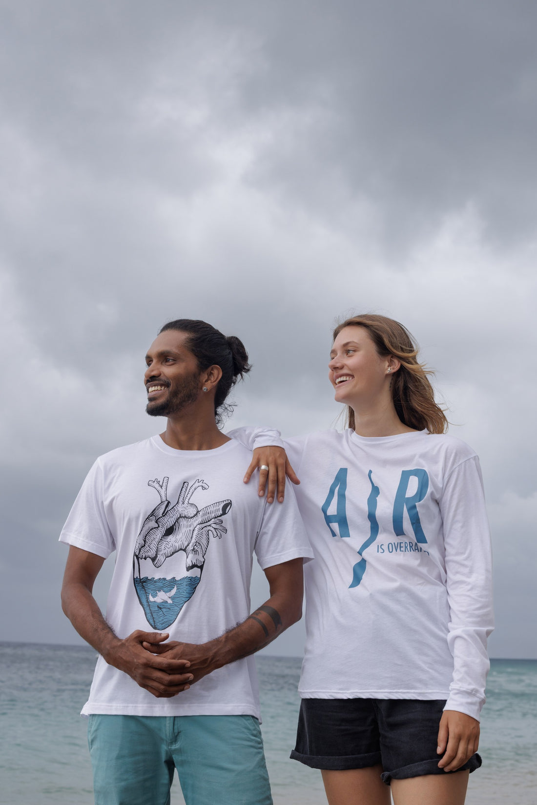 Long sleeve shirt "Air is Overrated"
