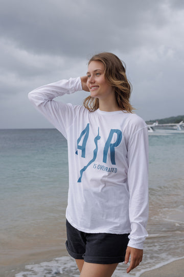 Long sleeve shirt "Air is Overrated"